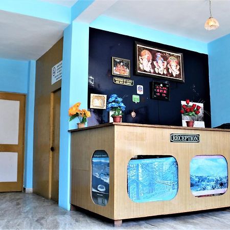 Hotel Ocean Inn Manāli エクステリア 写真